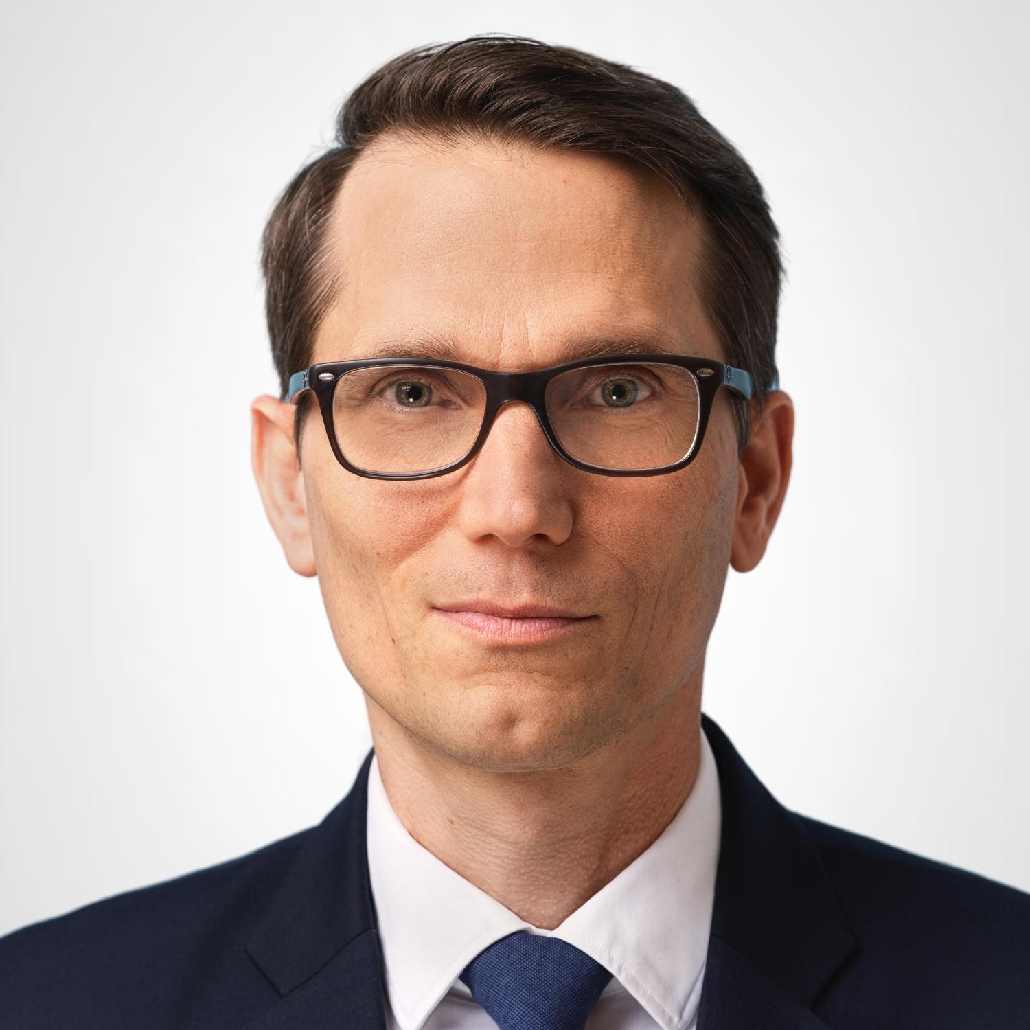 Martin Schlegel Financial Stability Board